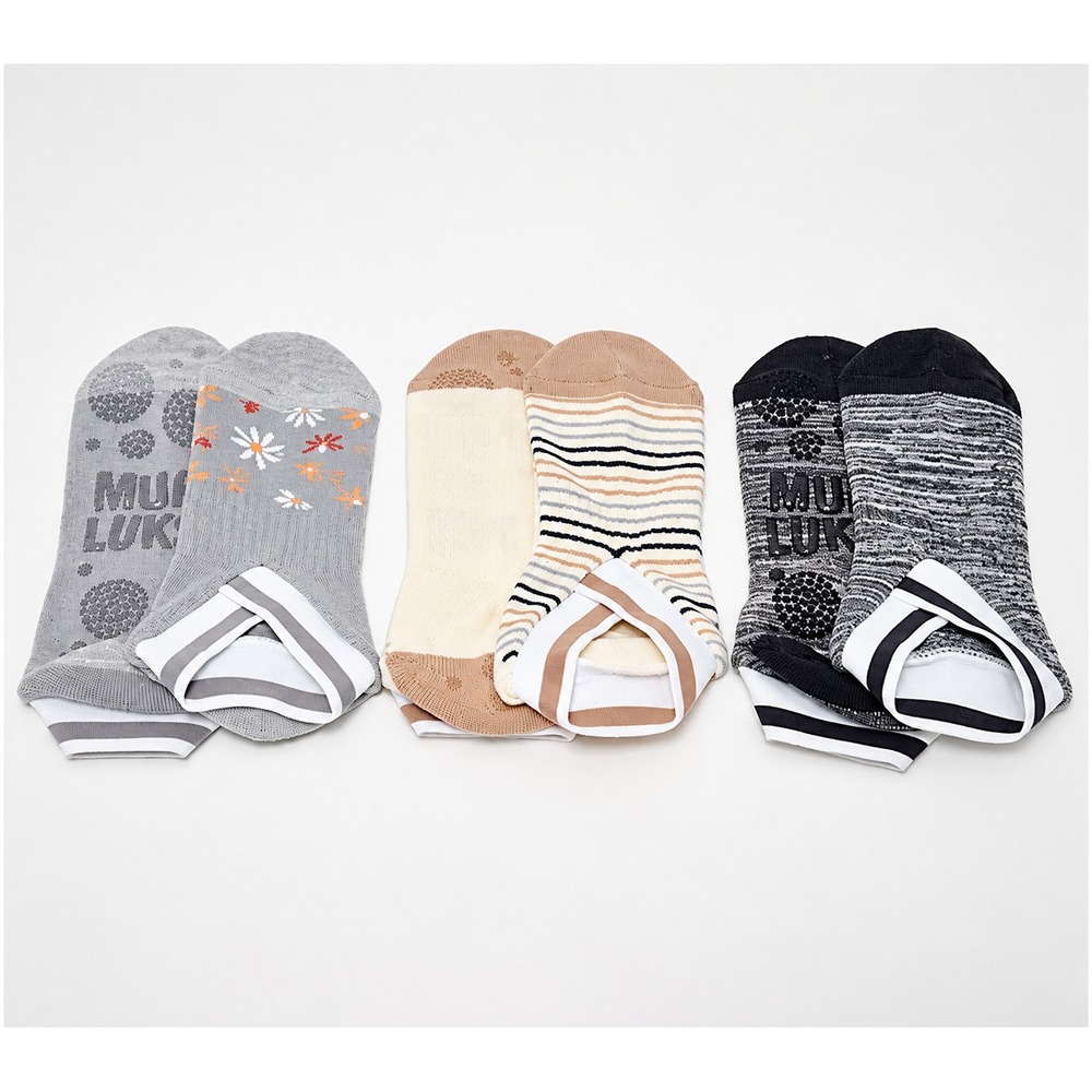 MUK LUKS Set of 3 Studio Socks with Grippers Neutral, One Size
